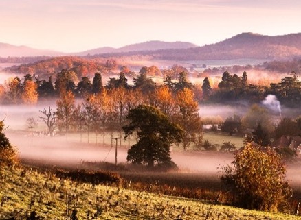Malvern Spa Association card K mist in the valleys